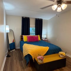 Close to Data Centers | 3bed/1 | Central/Spacious