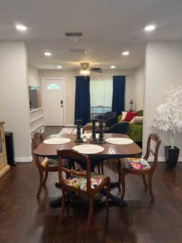 ACU | Long Stays OK | Quiet | 3/2 + 1 bed +laundry - Image 2