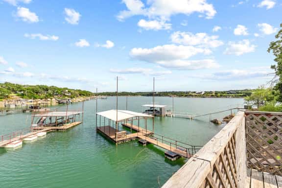 Seasonal discounts | Private Dock | sleeps 10-12 - Image 1