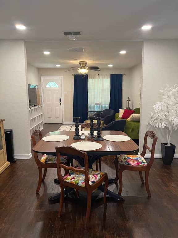 ACU | Long Stays OK | Quiet | 3/2 + 1 bed +laundry - Image 2